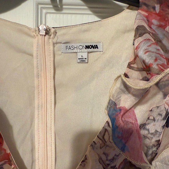 Floral Ruffle Romper - Picture 3 of 3